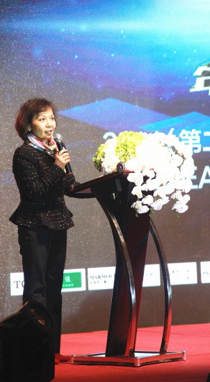 張莉女士發表新春致辭