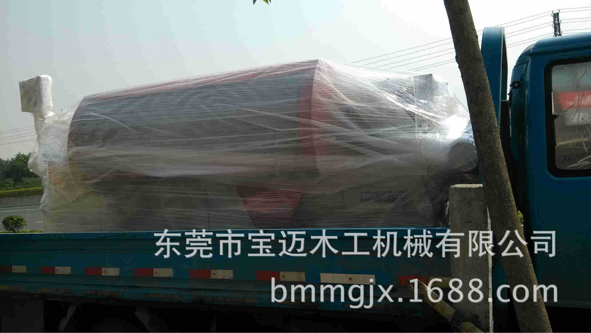 封邊機(jī)全自動(dòng)封邊機(jī)廠家直銷寶邁機(jī)械板式家具制造設(shè)備木工封邊機(jī)