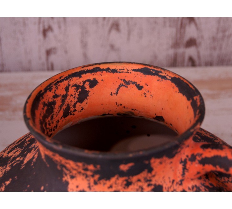現(xiàn)貨供應客廳飾品 陶瓷花瓶 家居飾品 歐式創(chuàng)意軟裝【單耳罐】