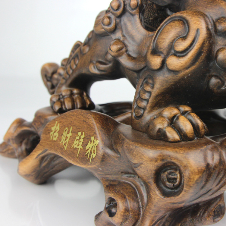 大葉紫檀木招財納福貔貅家居擺件高檔升遷開業(yè)禮品仿木樹脂工藝品