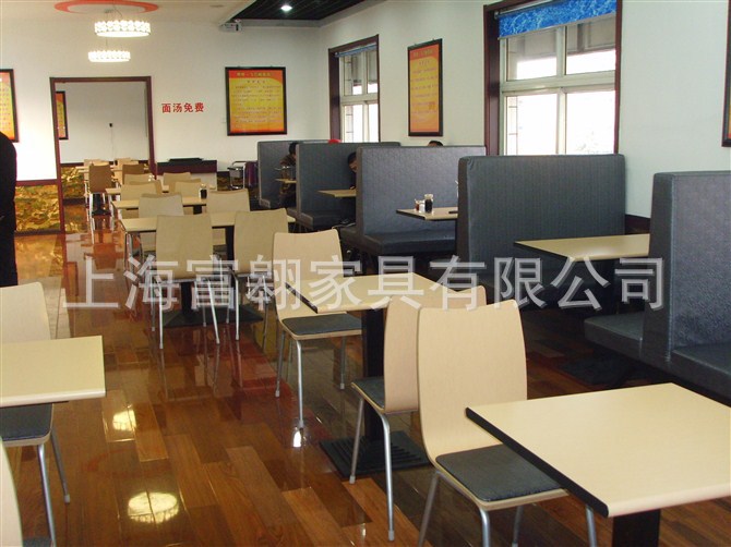 曲木家具  兒童家具  兒童桌椅 加工彎曲產(chǎn)品